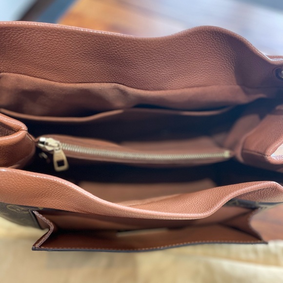 Louis Vuitton Olympe Handbag - Picture 8 of 10